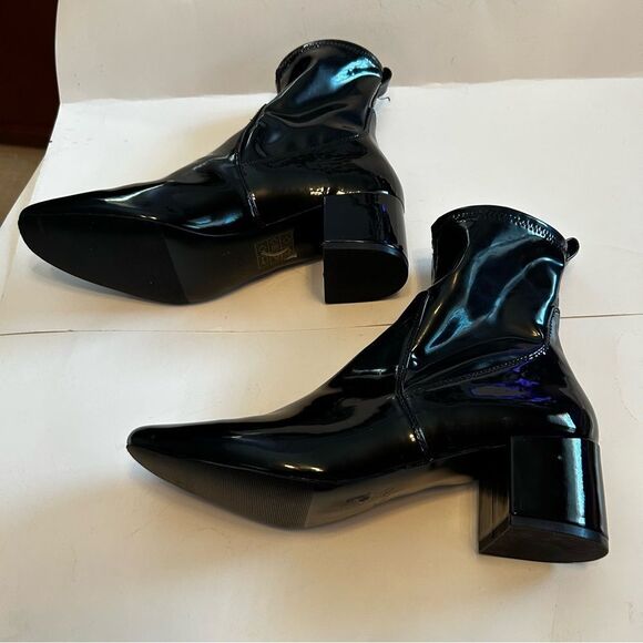 NWOT Aldo Black Ankle Booties with Glossy Finish - Picture 3 of 8